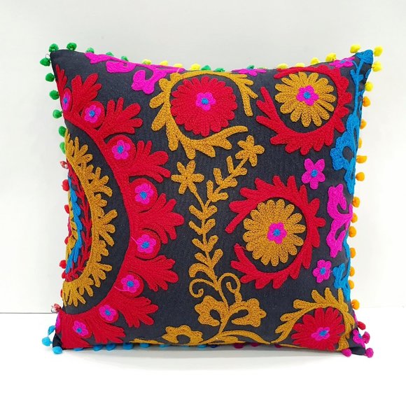 Embroidery work cushion Cover - Picture 1 of 6